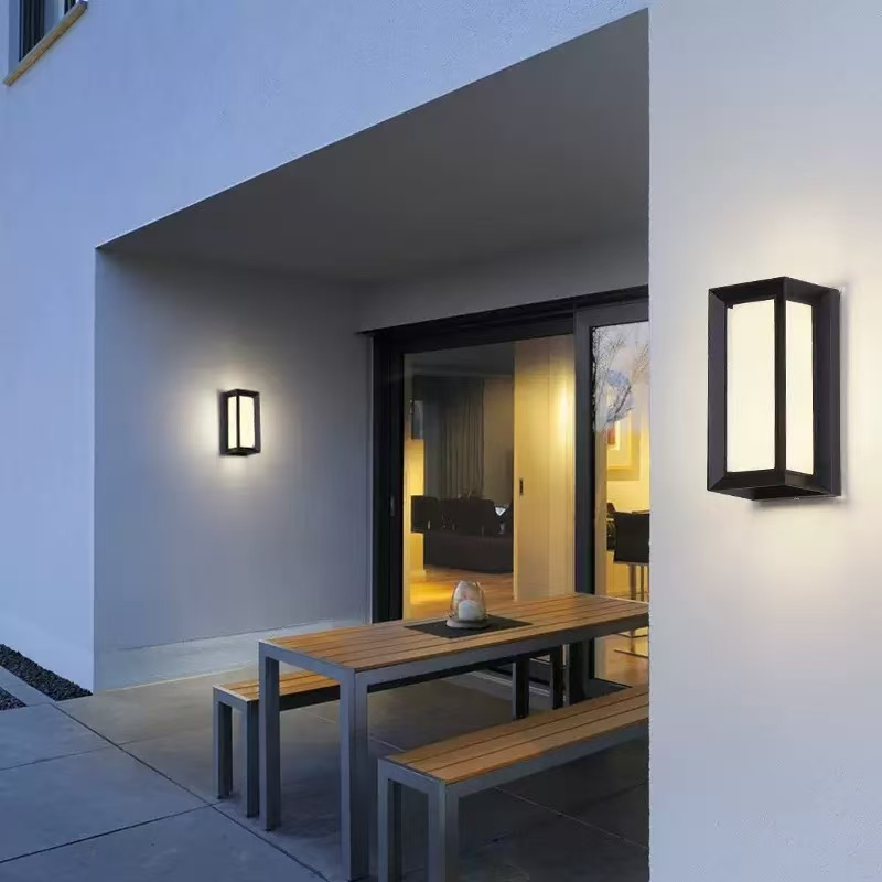 LED Outdoor Wall Light RGBCCT  - Outdoor Power Point Zigbee ulasan dan harga